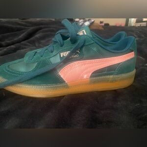 PUMA Women's Sneakers in Green and Pink